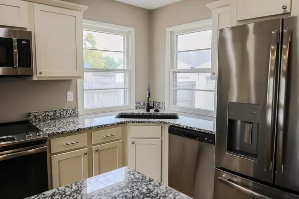 Urbandale, IA 50322,4125 67th Street