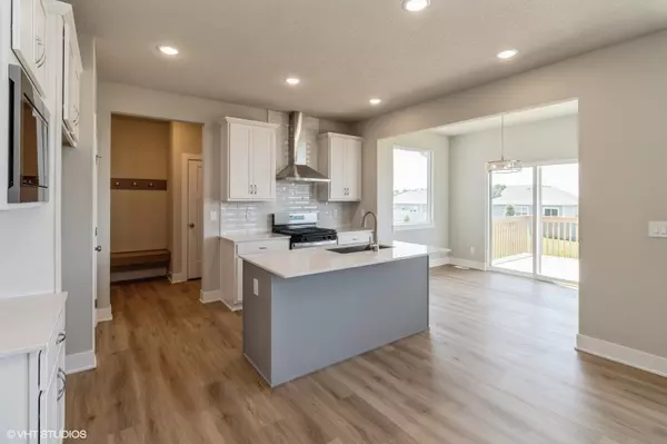 Des Moines, IA 50317,2536 E 50th Court