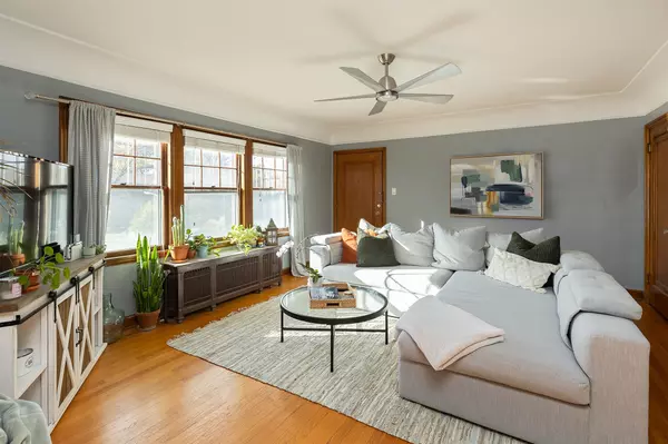 Des Moines, IA 50312,4341 Grand Avenue #4