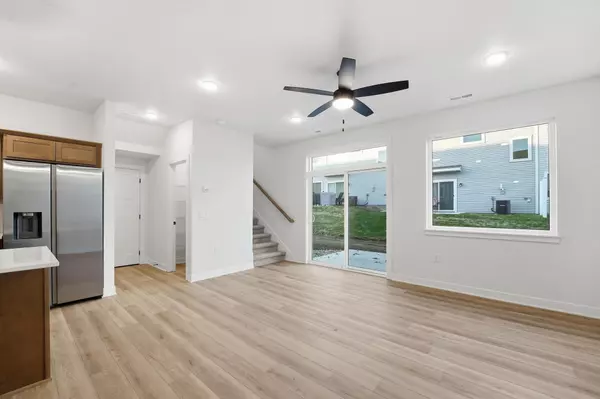 Norwalk, IA 50211,713 Campusside Place