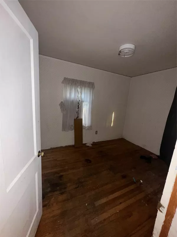 Des Moines, IA 50317,3201 Kinsey Avenue