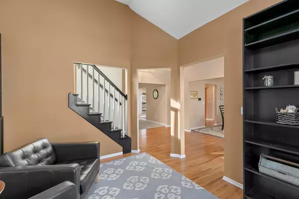 West Des Moines, IA 50266,110 56th Place