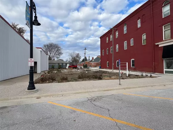 Stuart, IA 50250,000 NW 2ns Street