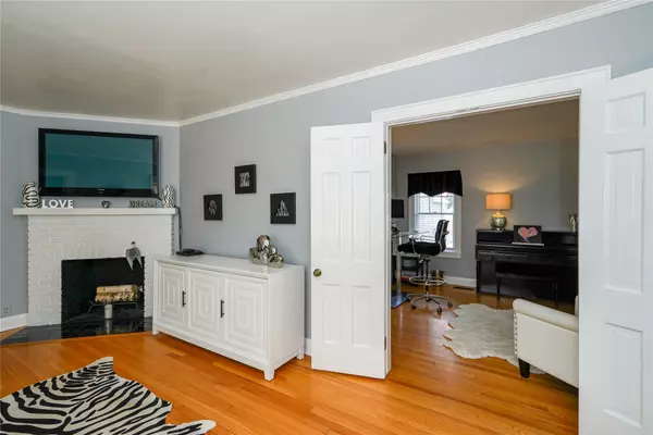 Newton, IA 50208,726 W 9th Street S