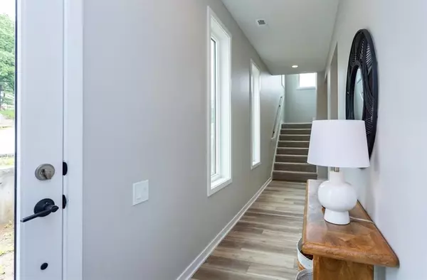 Des Moines, IA 50321,2726 Fleur Drive #17