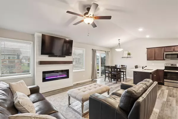 Elkhart, IA 50073,220 NE Adams Avenue