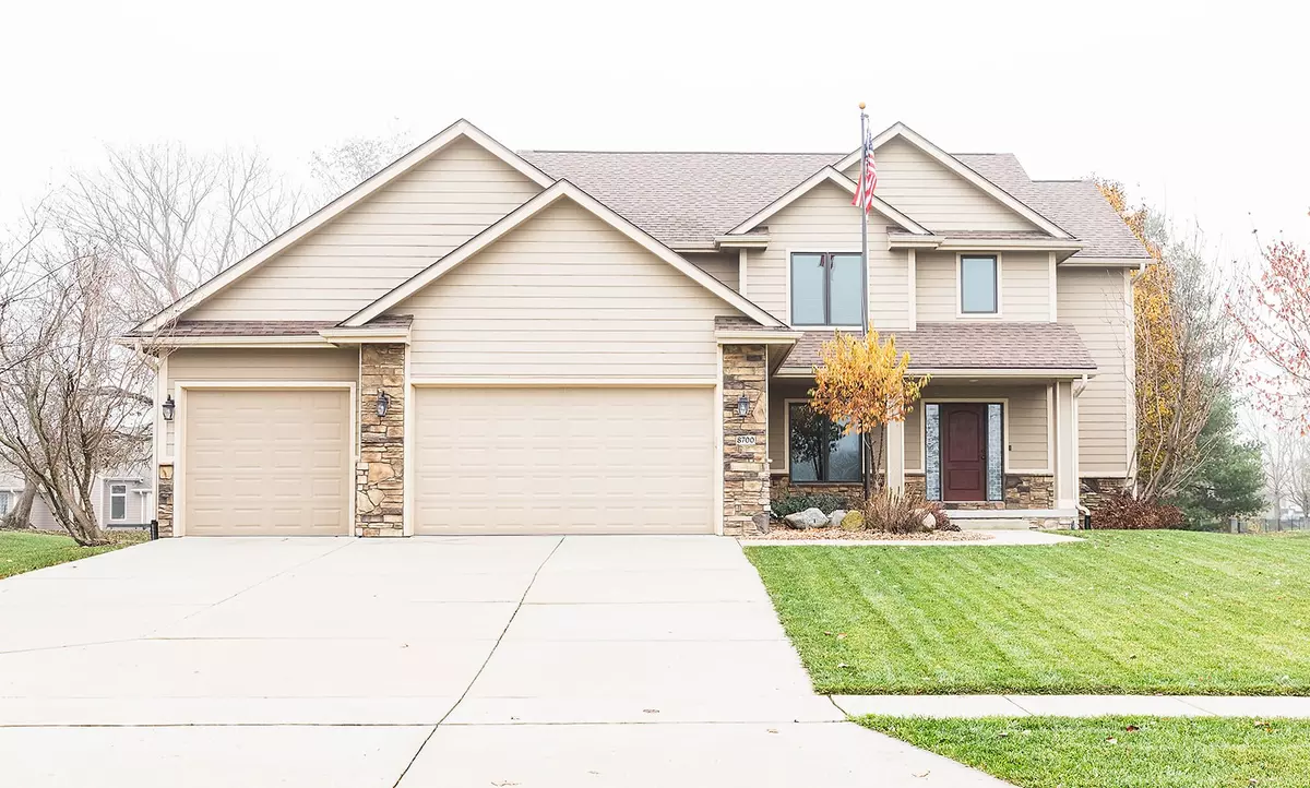 Johnston, IA 50131,8700 Wooded Point Drive