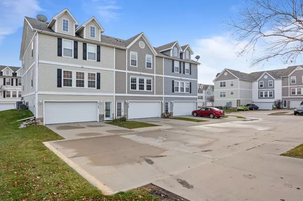 Ankeny, IA 50023,3163 SW Arlan Lane