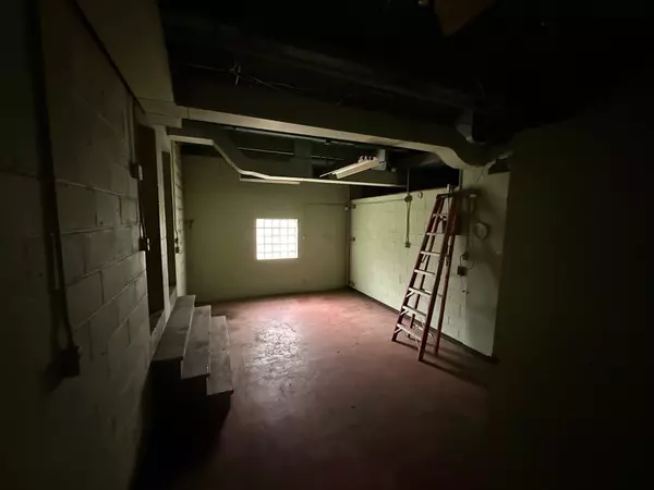 Des Moines, IA 50313,2925 2nd Avenue