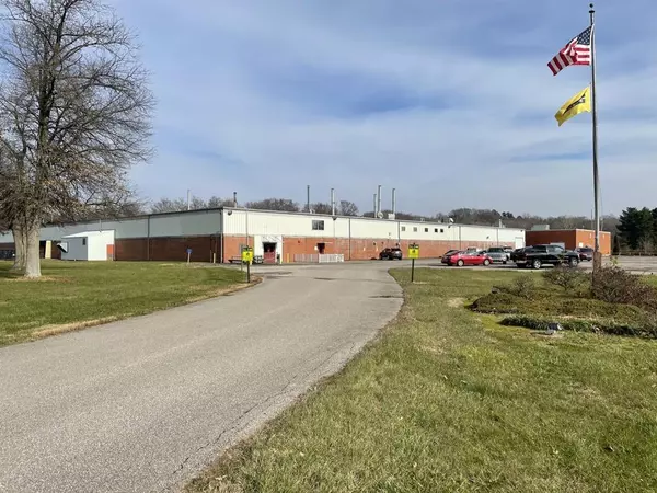 2002 Main Street, Tell City, KY 47586