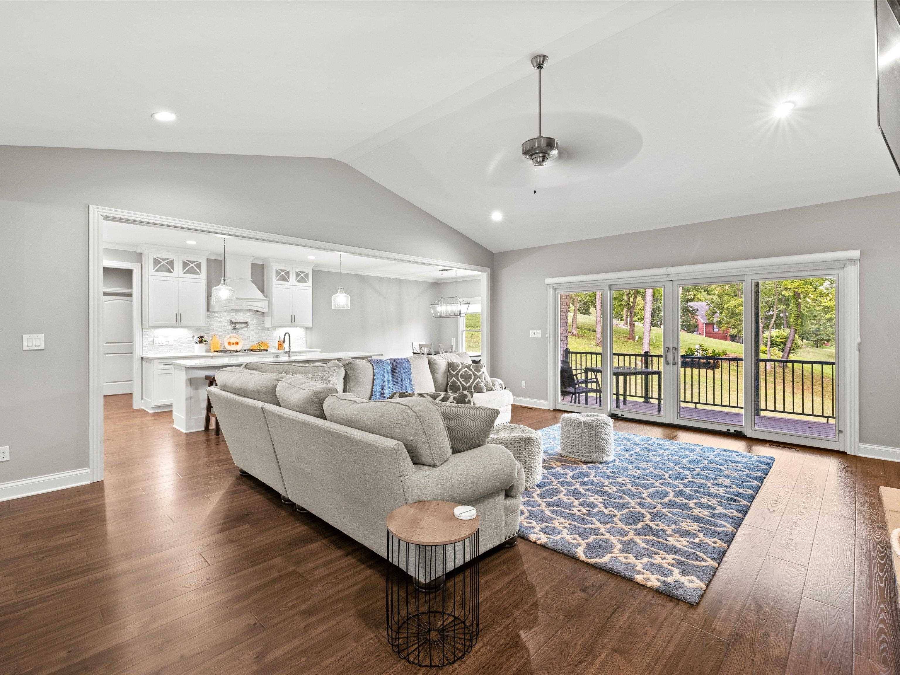Owensboro, KY 42303,6613 Barcroft Drive
