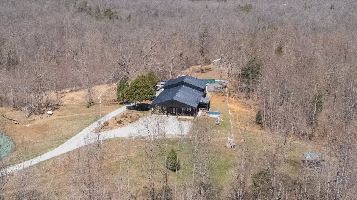 Beaver Dam, KY 42320,503 Wright Road