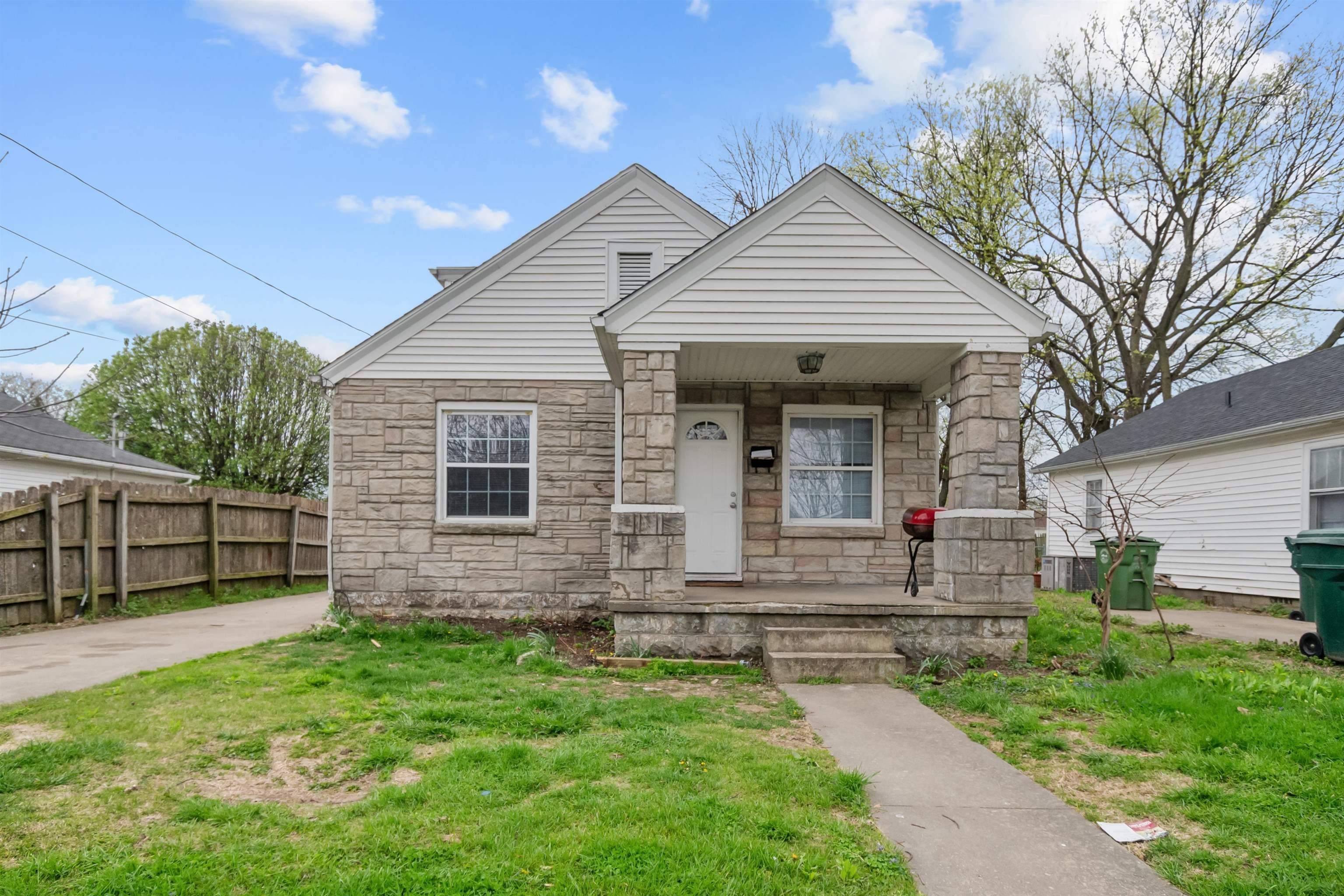 Owensboro, KY 42301,1728 Ohio Street