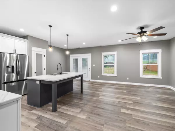 Hawesville, KY 42348,150 Judith Lynn St