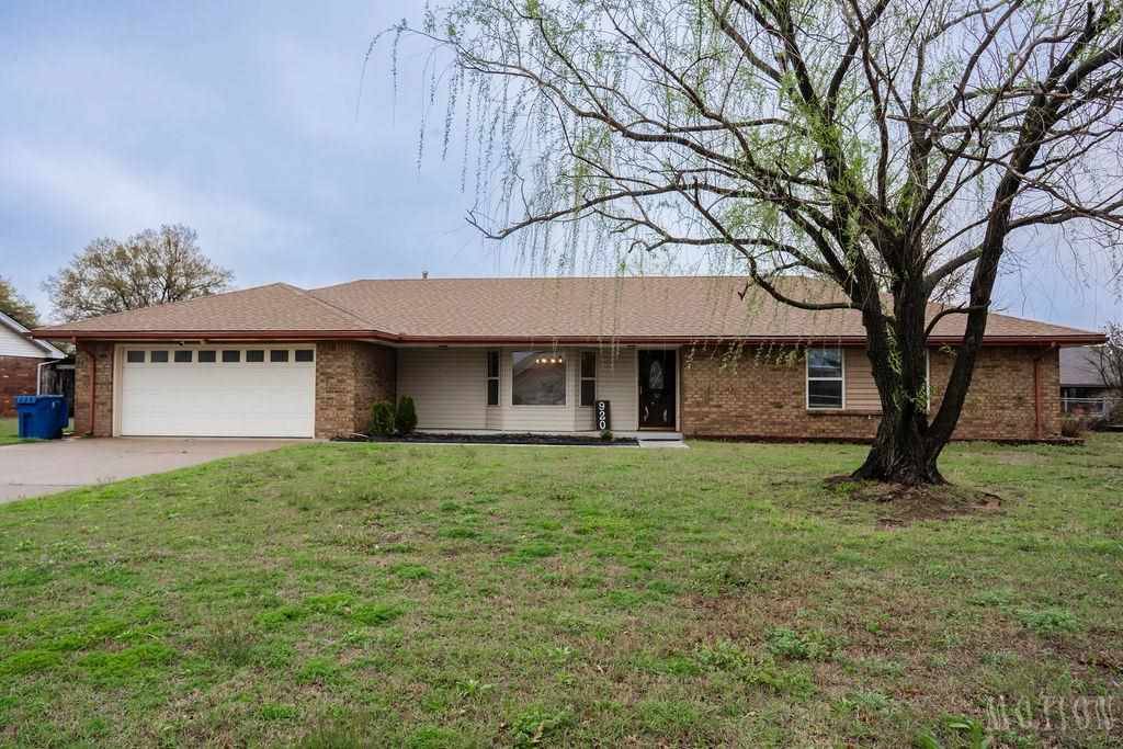 920 E 14th Pl, Cushing, OK 74023