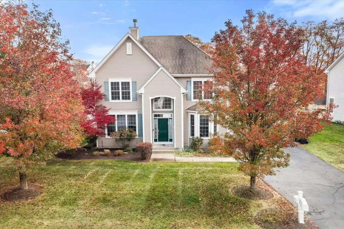 Highland Mills, NY 10930,1 Gladstone CT