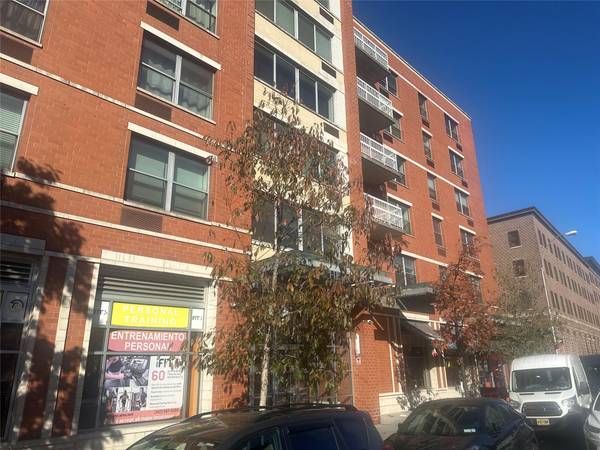 837 Washington AVE #5H, Bronx, NY 10451