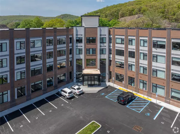 15 Washington AVE #307, Suffern, NY 10901