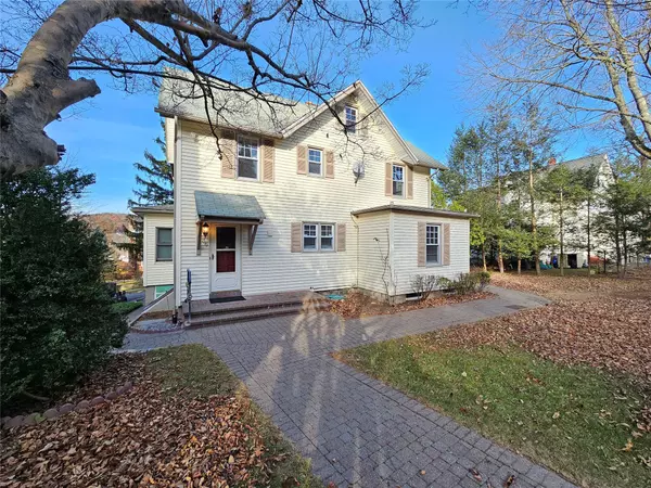 Mount Kisco, NY 10549,36 Dakin AVE