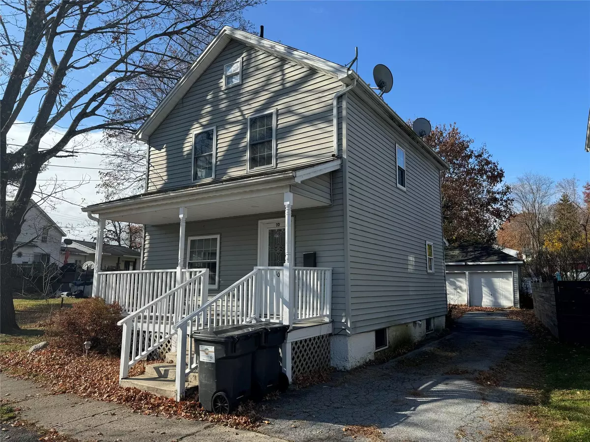 Walden, NY 12586,10 Seely ST