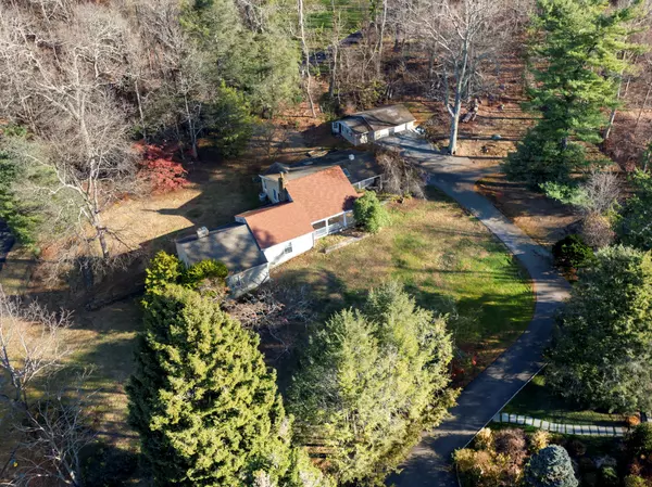 Mount Kisco, NY 10549,20 High Meadows Rd