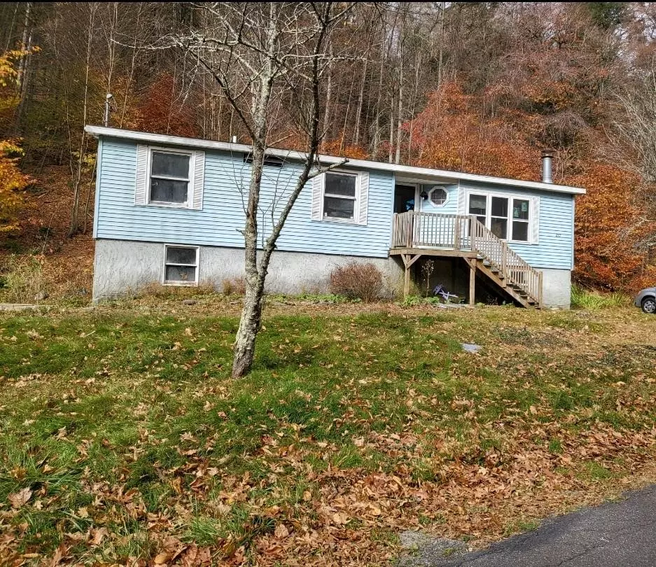 Grahamsville, NY 12740,297 Sugar Loaf RD