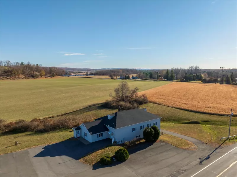 2400 US-9, Hudson, NY 12534