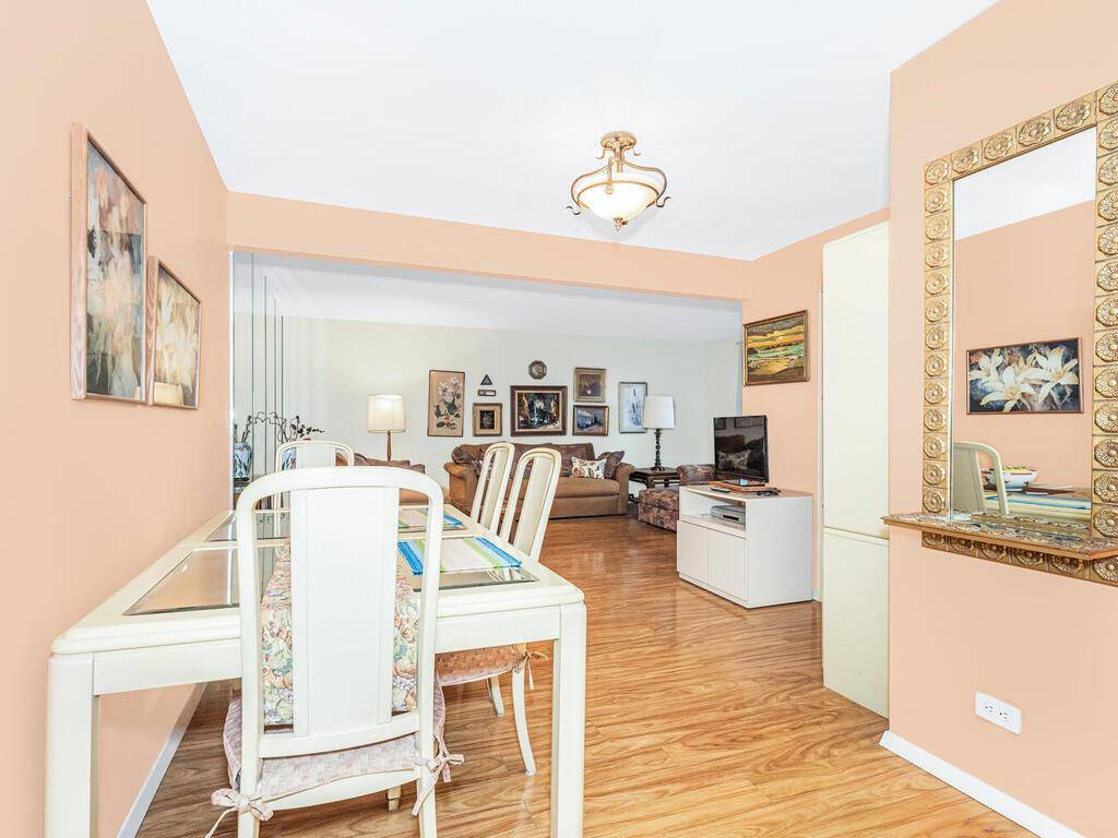 Bronx, NY 10463,525 W 236th ST #3-J