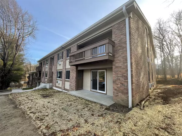 Peekskill, NY 10566,3 Woods End Circle #3P