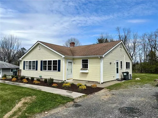 Warwick, NY 10990,11 Clifford CT