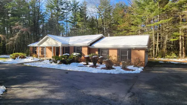 Forestburgh, NY 12777,1 Norris RD