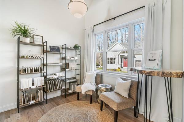 Yorktown Heights, NY 10598,2040 Crompond Road RD #7
