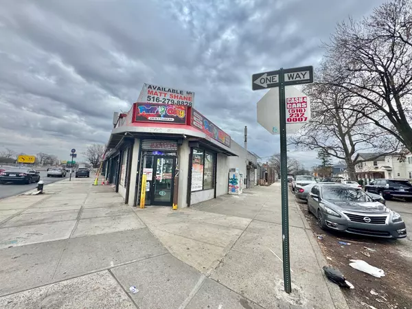 230-02 Conduit AVE, Springfield Gardens, NY 11413