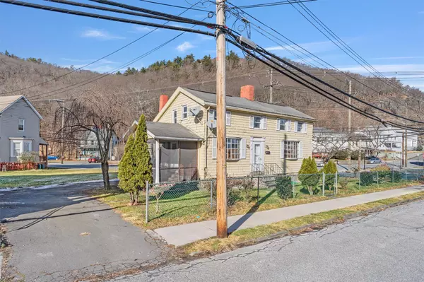 Port Jervis, NY 12771,3 Delaware ST