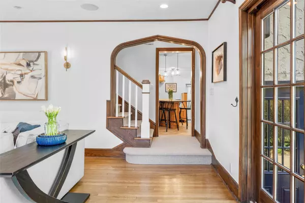 Larchmont, NY 10538,53 Fernwood RD
