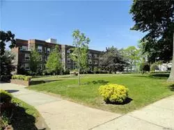 Kew Garden Hills, NY 11367,141-35 78 RD #3M