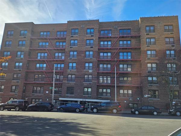 87-70 173 ST #5N, Jamaica, NY 11432