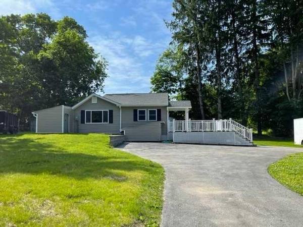 3 Sunset BLVD, Hopewell Junction, NY 12533