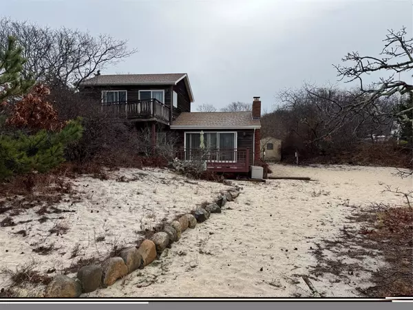 Southold, NY 11971,65 Lake DR