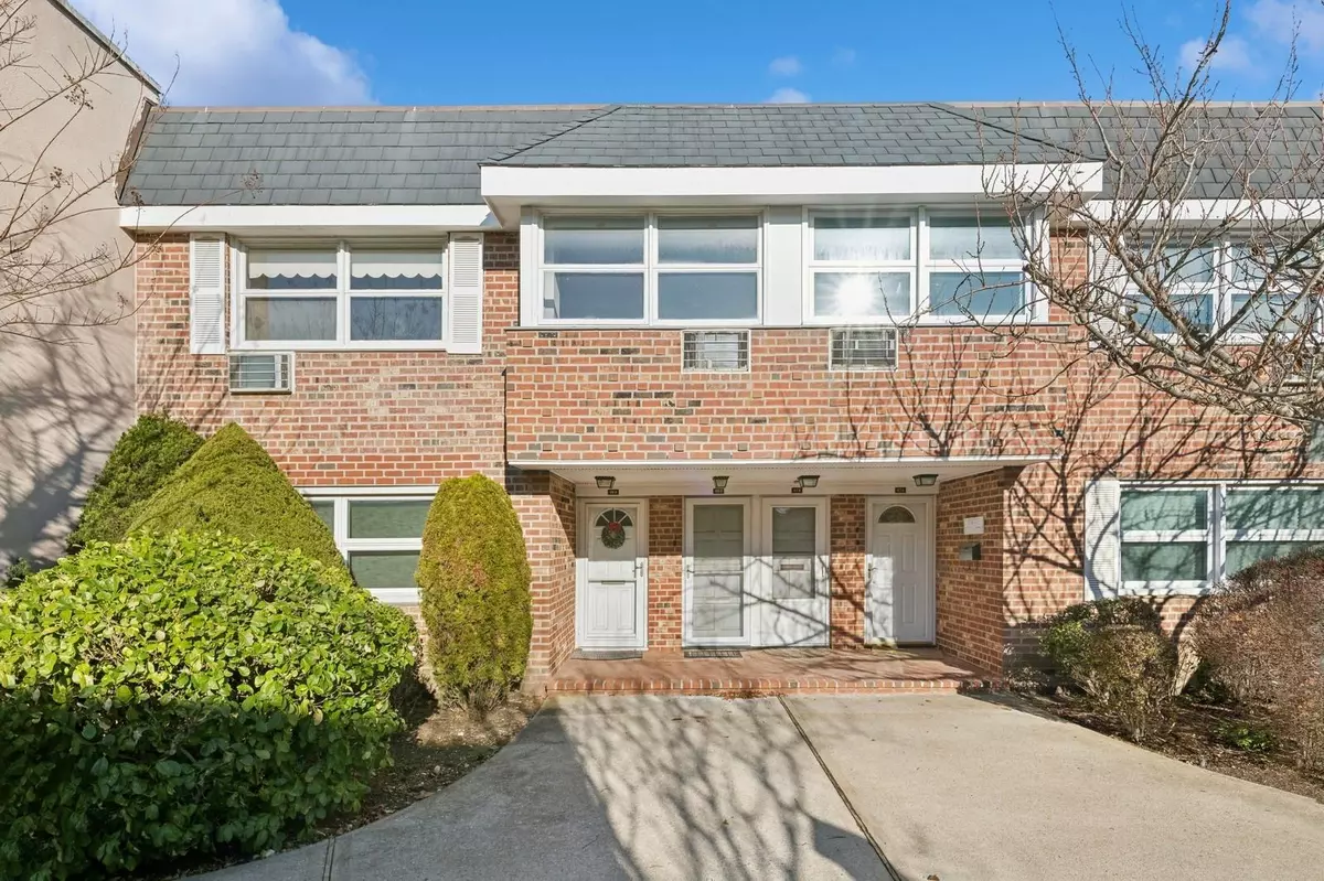 Lido Beach, NY 11561,750 Lido AVE #48B