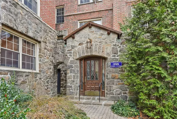 155 Centre AVE #5E, New Rochelle, NY 10805