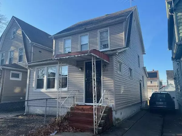 Saint Albans, NY 11412,115-16 198th ST