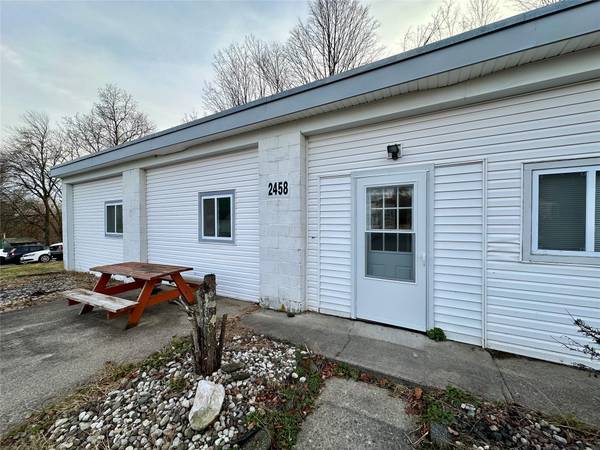 2458 Route 302, Middletown, NY 10941