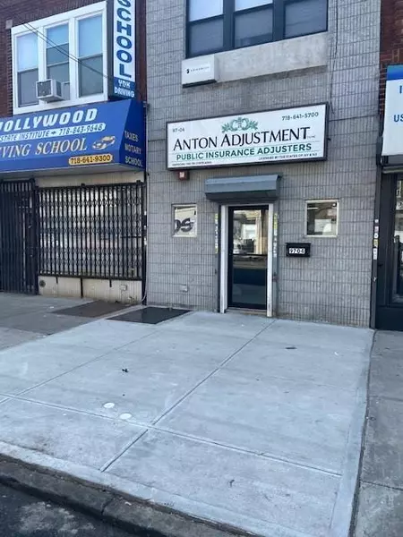 97-04 101st AVE #2nd Fl, Ozone Park, NY 11416