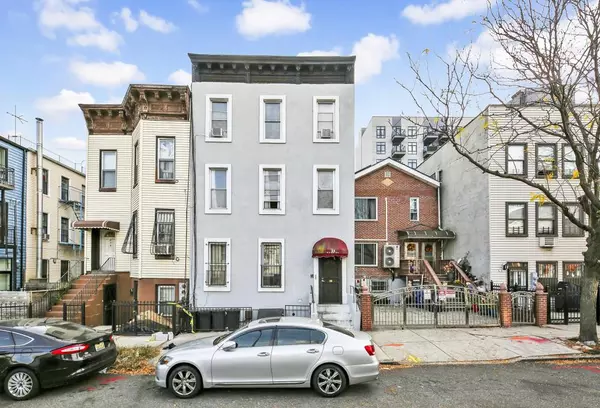 Brooklyn, NY 11233,11 Kane PL