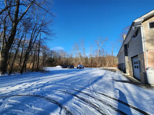 Stormville, NY 12582,553 Hosner Mountain RD