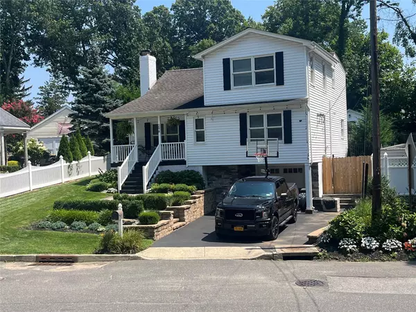 East Northport, NY 11731,29A Upland DR