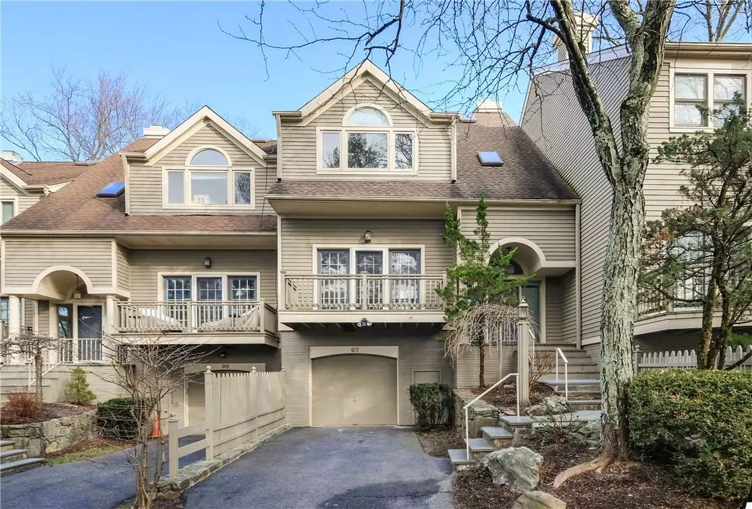 Scarsdale, NY 10583,97 Boulder Ridge RD