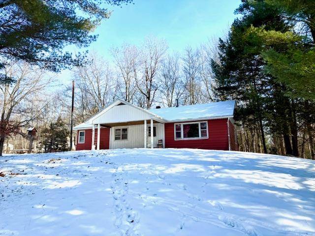 23 Little Pond RD, Hurleyville, NY 12747