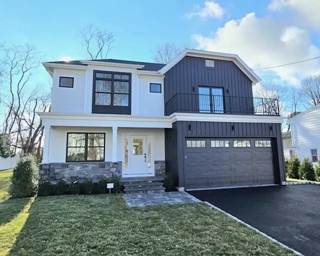 Rye Brook, NY 10573,7 Bishop DR